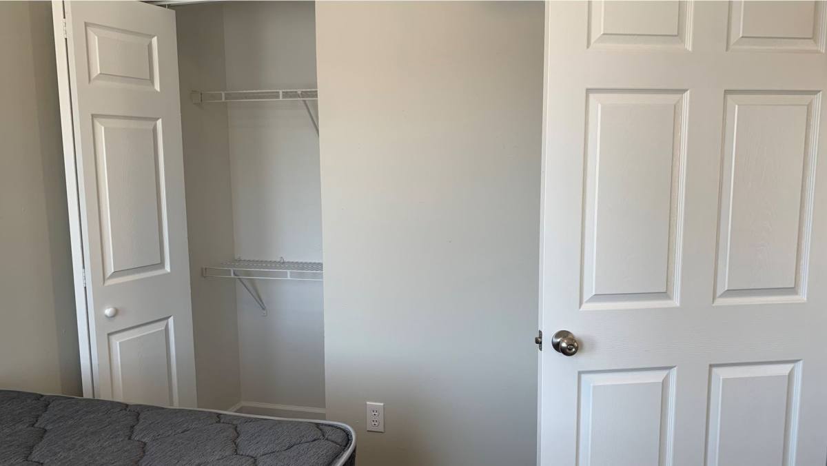 Apartment for rent at 408 E Springfield, Champaign, IL 61820