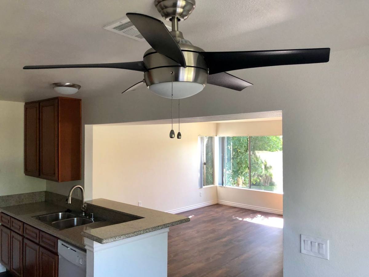 Apartment for rent at 371 N Powell Ave, Azusa, CA 91702