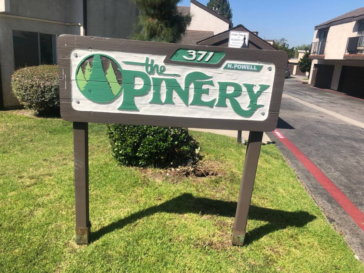 Apartment for rent at 371 N Powell Ave, Azusa, CA 91702