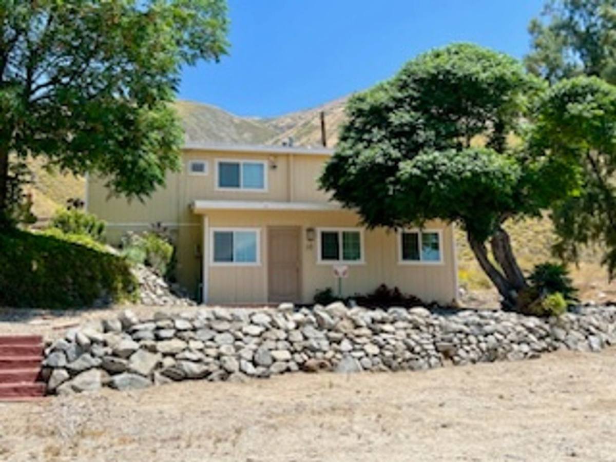 Apartment for rent at 20514 State St, San Jacinto, CA 92583