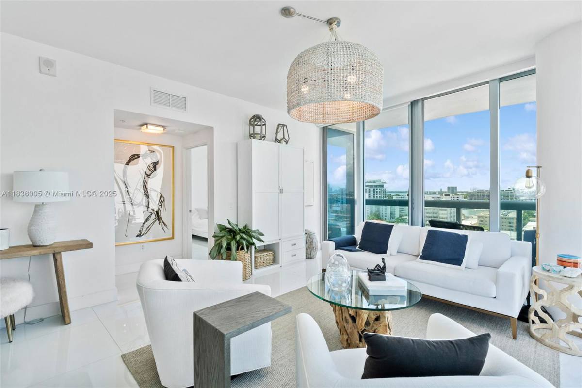 Apartment for rent at 6899 Collins Ave, Miami Beach, FL 33141