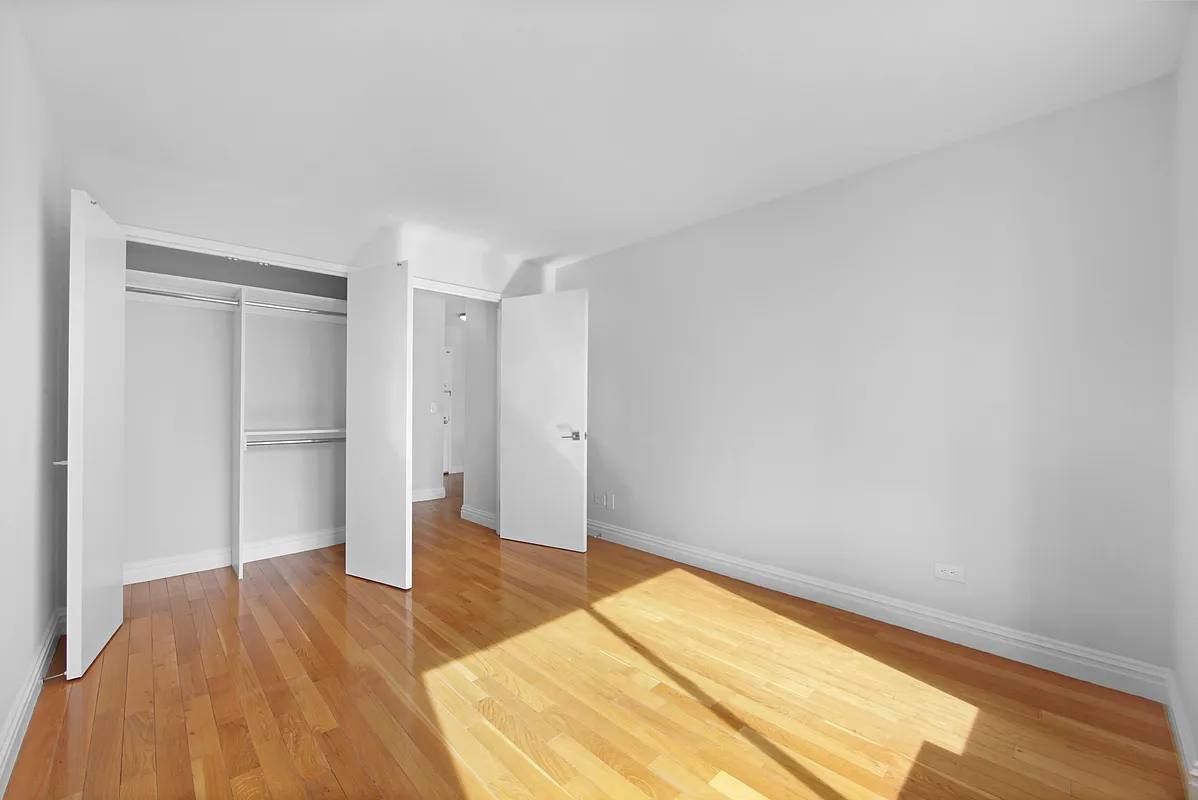 Condo for rent at 235 W 48th St #27GG, New York, NY 10036
