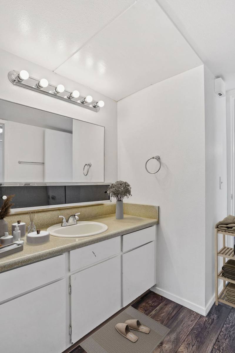Apartment for rent at 659 S 1200 E, Salt Lake City, UT 84102