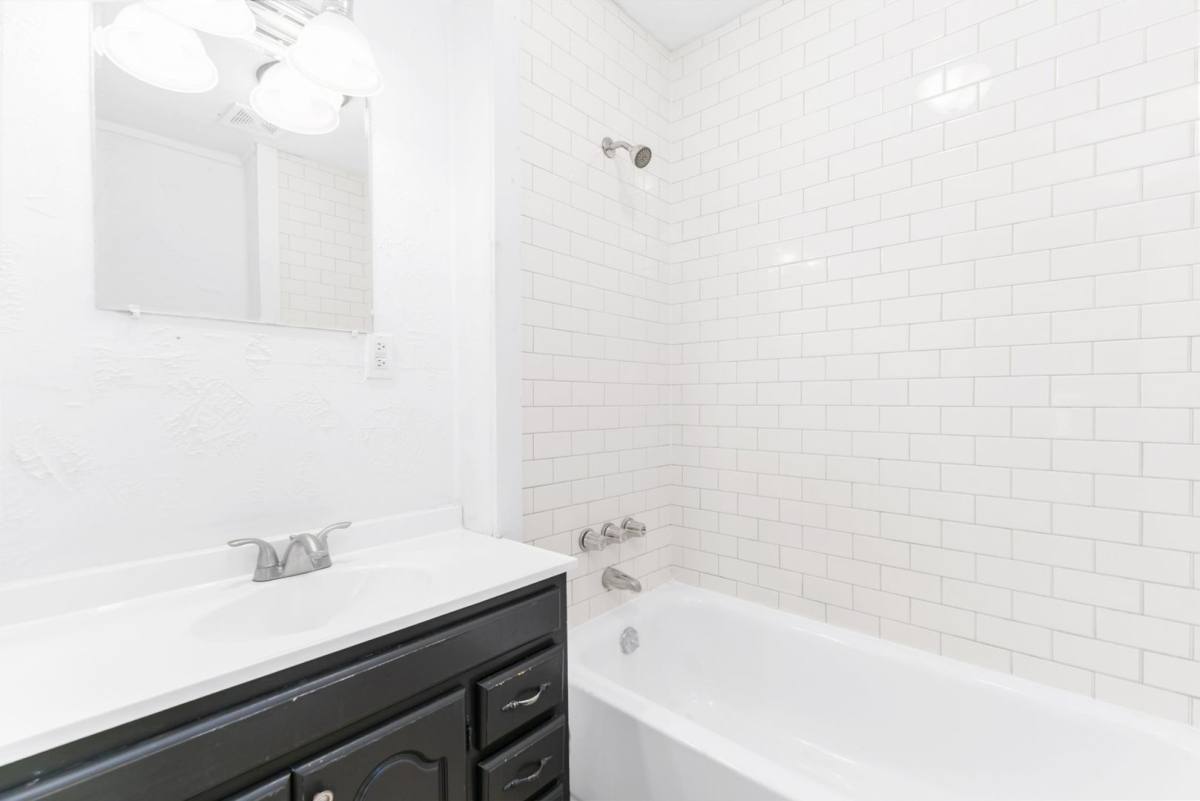 Apartment for rent at 1745-1747-1749-1751-1753-1755 13th Ave S, Birmingham, AL 35205