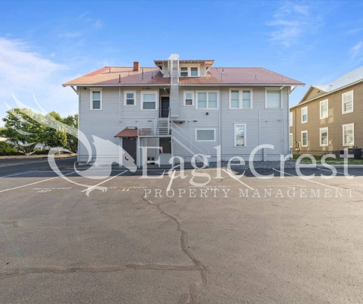 Apartment for rent at 105 N Spokane St, Walla Walla, WA 99362