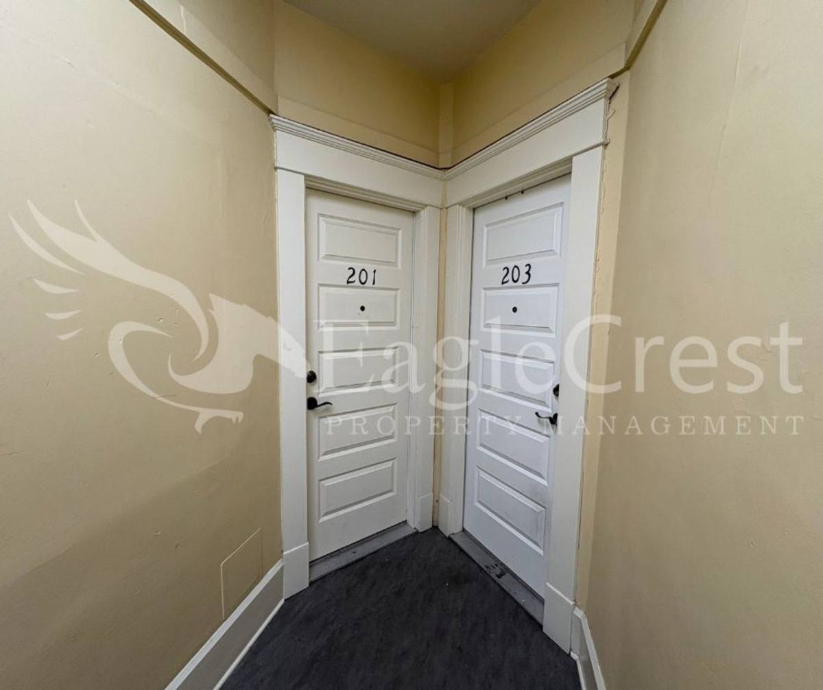 Apartment for rent at 105 N Spokane St, Walla Walla, WA 99362