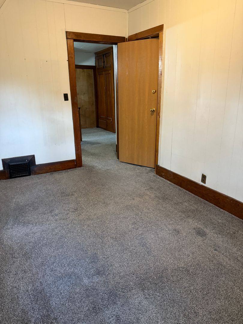 Apartment for rent at 2225 Main St, La Crosse, WI 54601