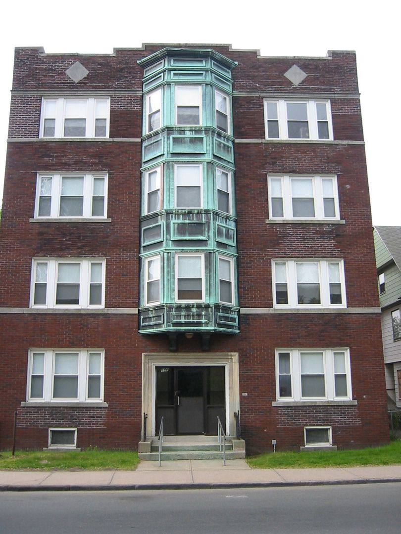 Apartment for rent at 186 Belmont Ave, Springfield, MA 01108