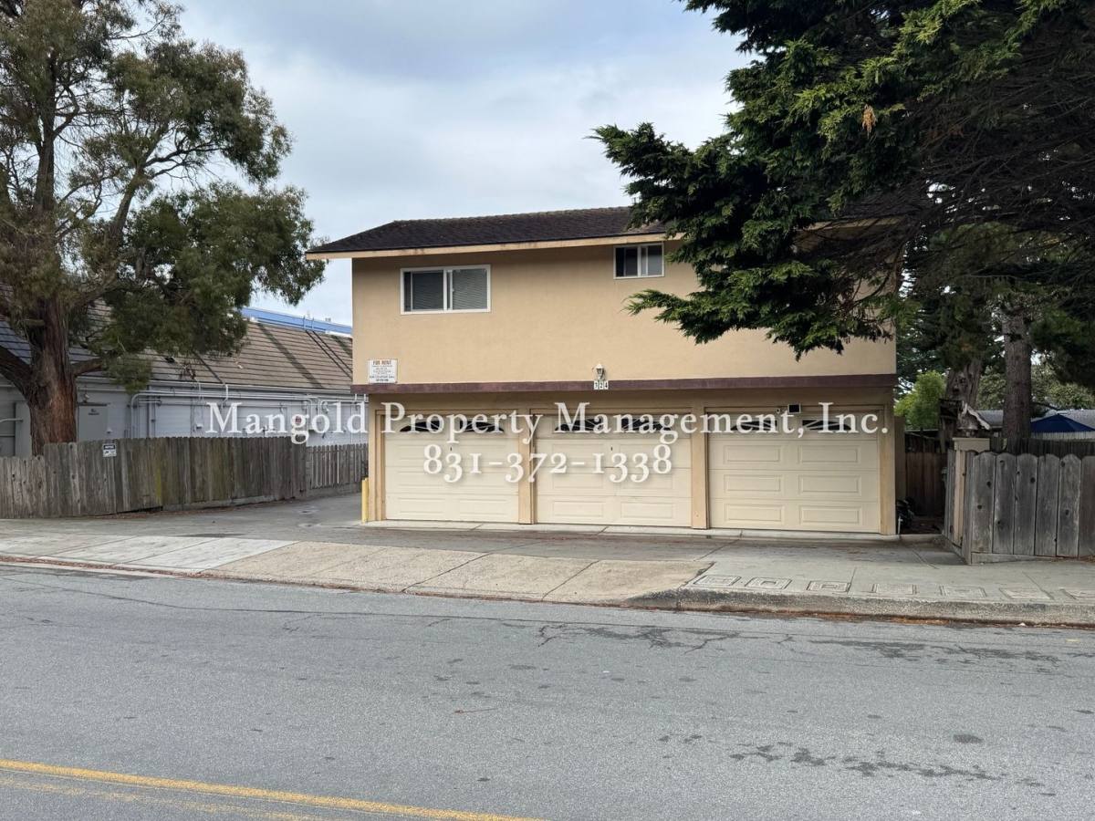 Apartment for rent at 324 Prescott Lane, Pacific Grove, CA 93950