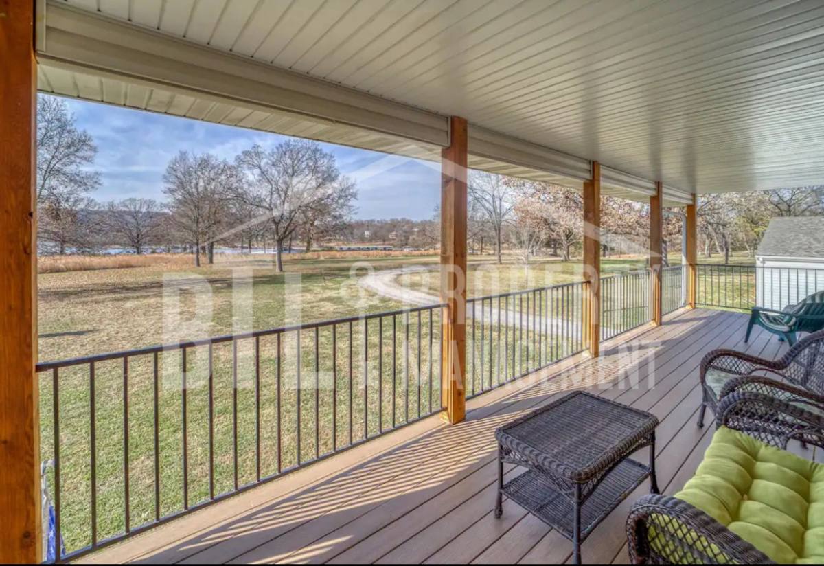 Apartment for rent at 134 Lake Village Lane, Reeds Spring, MO 65737