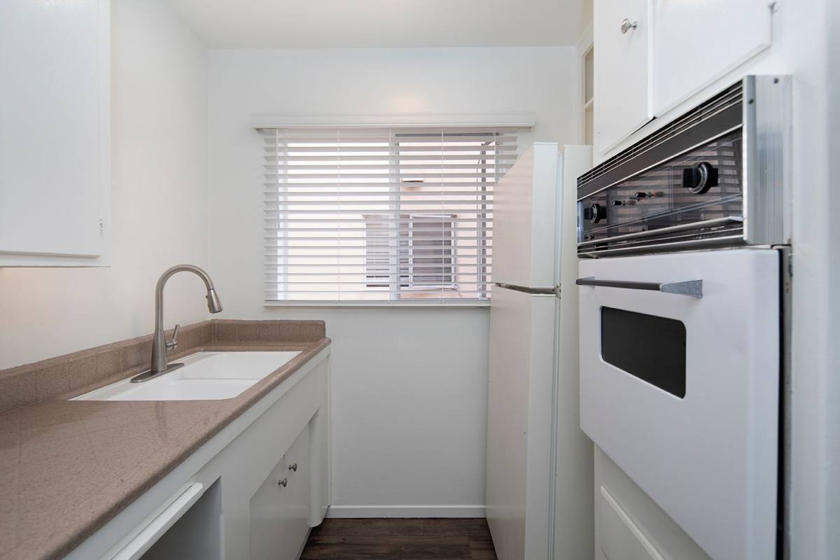 Apartment for rent at 1918 & 1930 Emerald St, San Diego, CA 92109