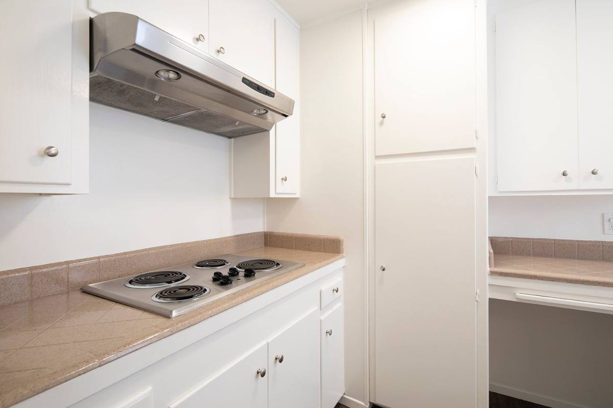 Apartment for rent at 1918 & 1930 Emerald St, San Diego, CA 92109