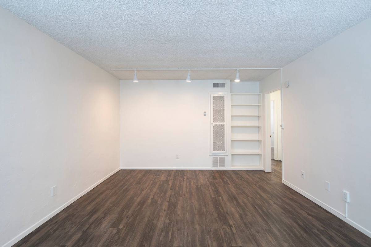 Apartment for rent at 1918 & 1930 Emerald St, San Diego, CA 92109