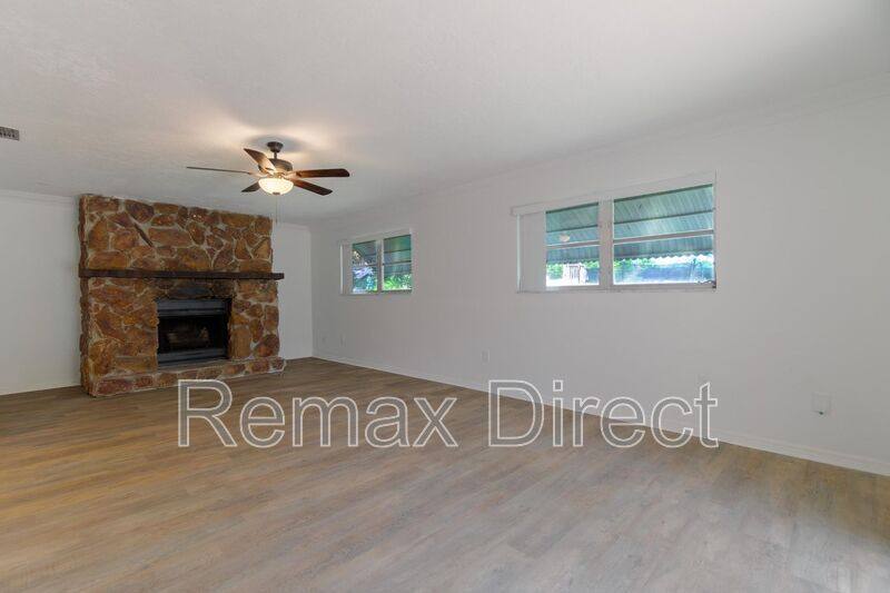 House for rent at 4375 Forest Lane, West Palm Beach, FL 33406