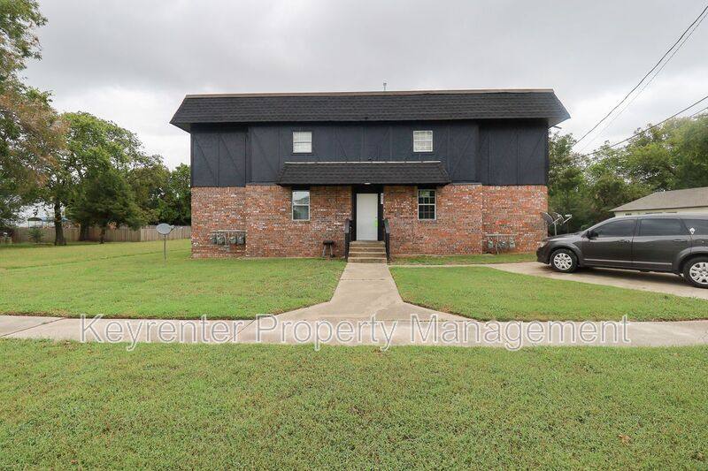 Apartment for rent at 405 S Maple St #F, Sapulpa, OK 74066