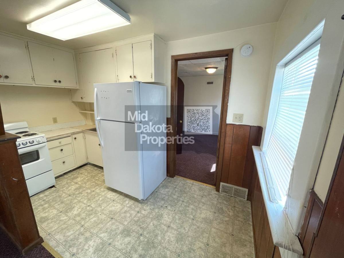 Apartment for rent at 125, 127, 127 1 2, 129, 131, 133, 135 E, Mitchell, SD 57301