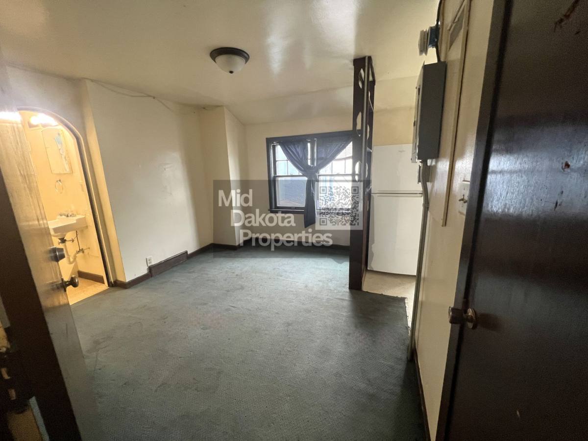 Apartment for rent at 125, 127, 127 1 2, 129, 131, 133, 135 E, Mitchell, SD 57301