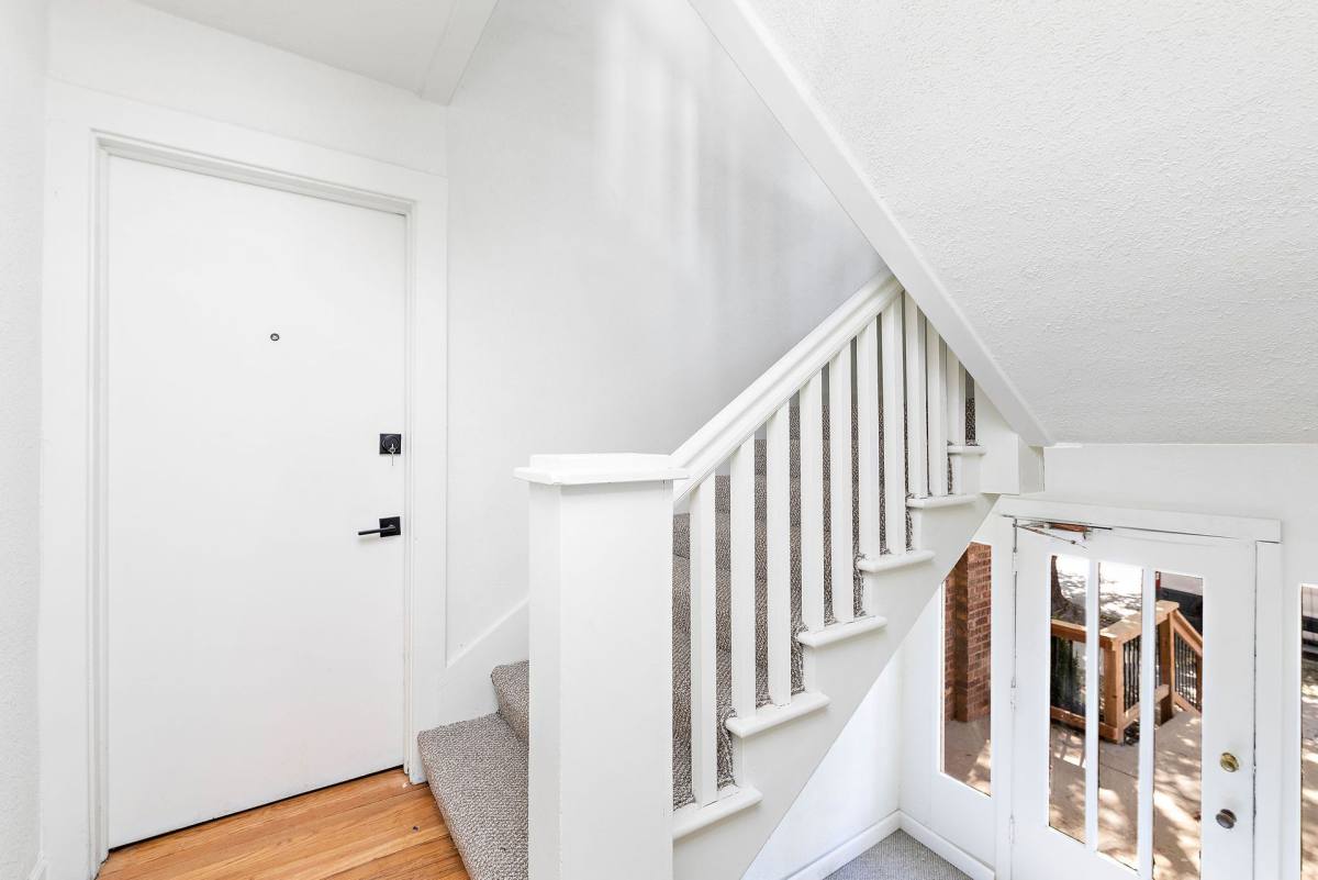 Apartment for rent at 1800-1802 W 41st St, Kansas City, MO 64111