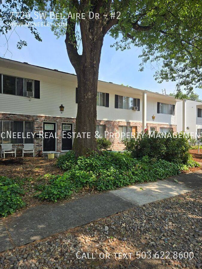 Townhouse for rent at 7720 SW Bel Aire Dr #2, Beaverton, OR 97008