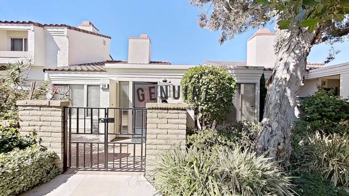 Condo for rent at 28 Navarre, Irvine, CA 92612