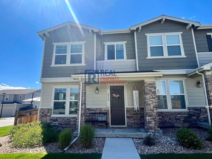 Townhouse for rent at 4312 S Nepal St, Aurora, CO 80015