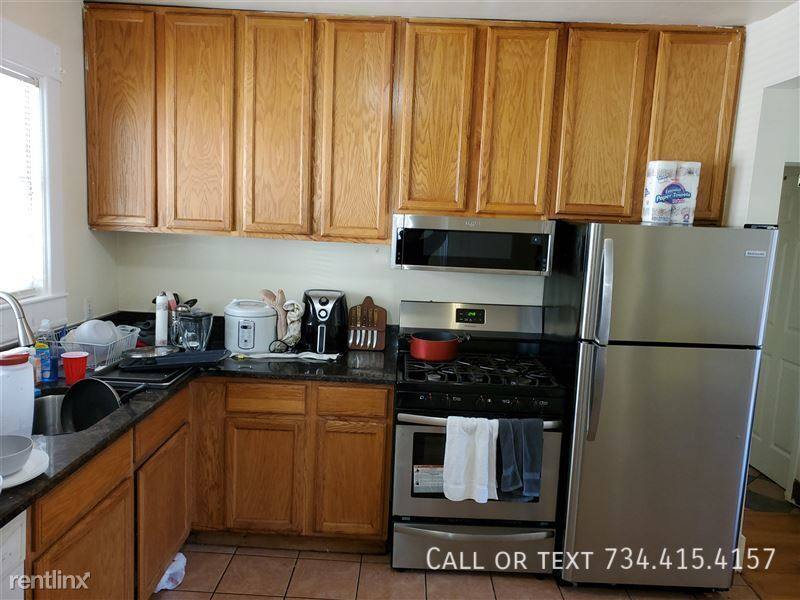 House for rent at 502 Benjamin St, Ann Arbor, MI 48104