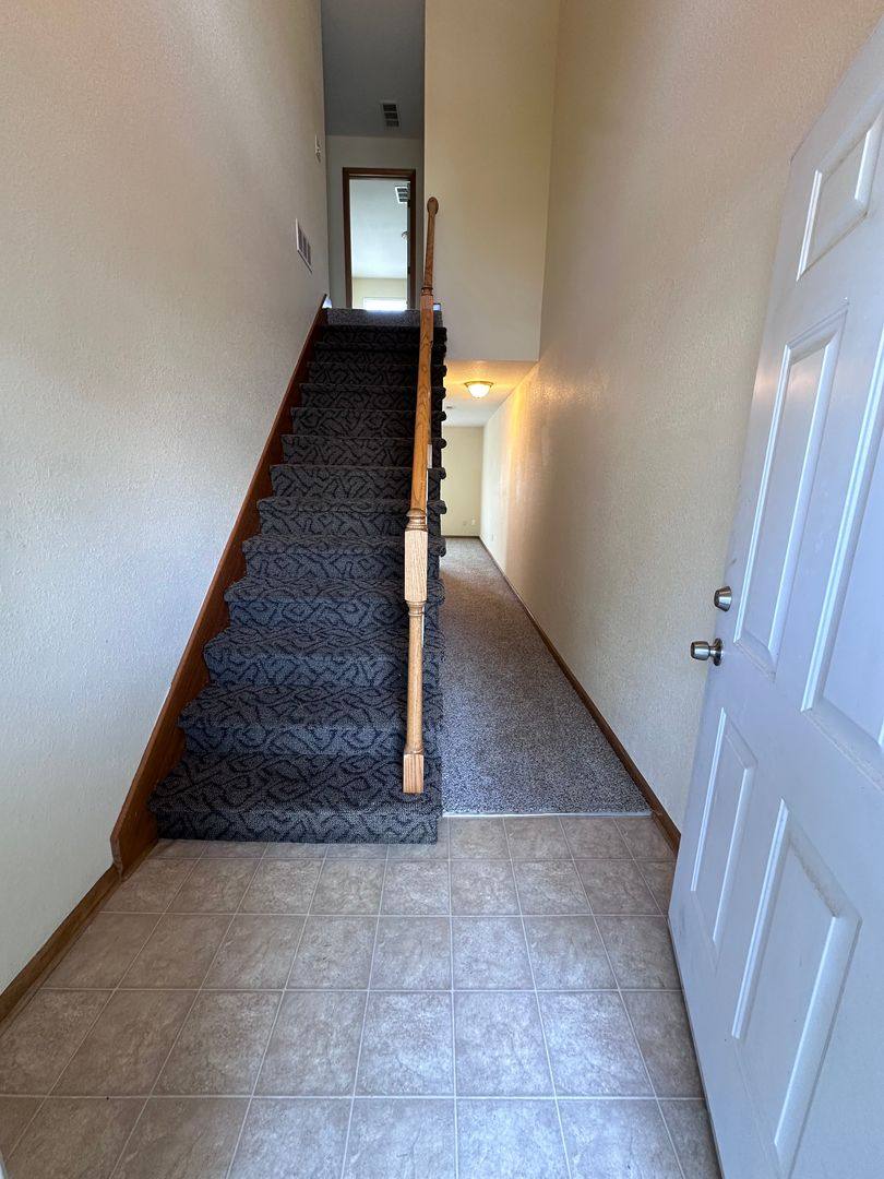 Apartment for rent at 293 NE Adams Dairy Parkway, Blue Springs, MO 64014