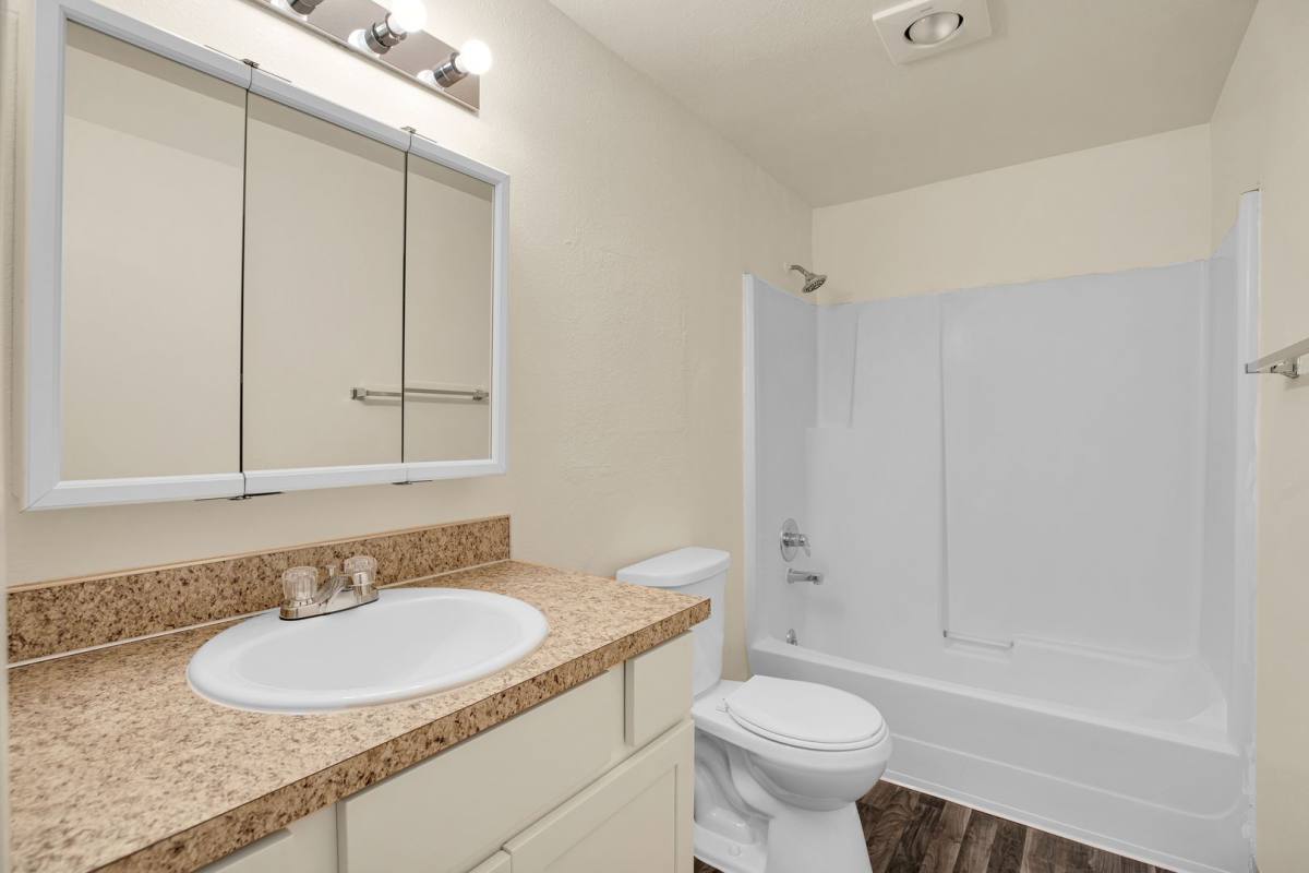Apartment for rent at 5700-5706 NE 34th St, Vancouver, WA 98661