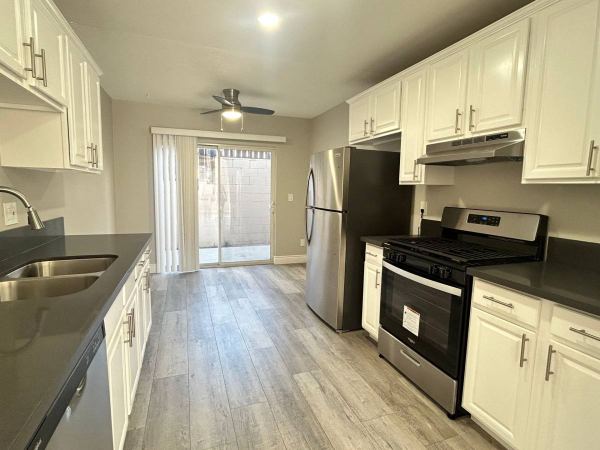 Apartment for rent at 1311 N Azusa Ave, Azusa, CA 91702