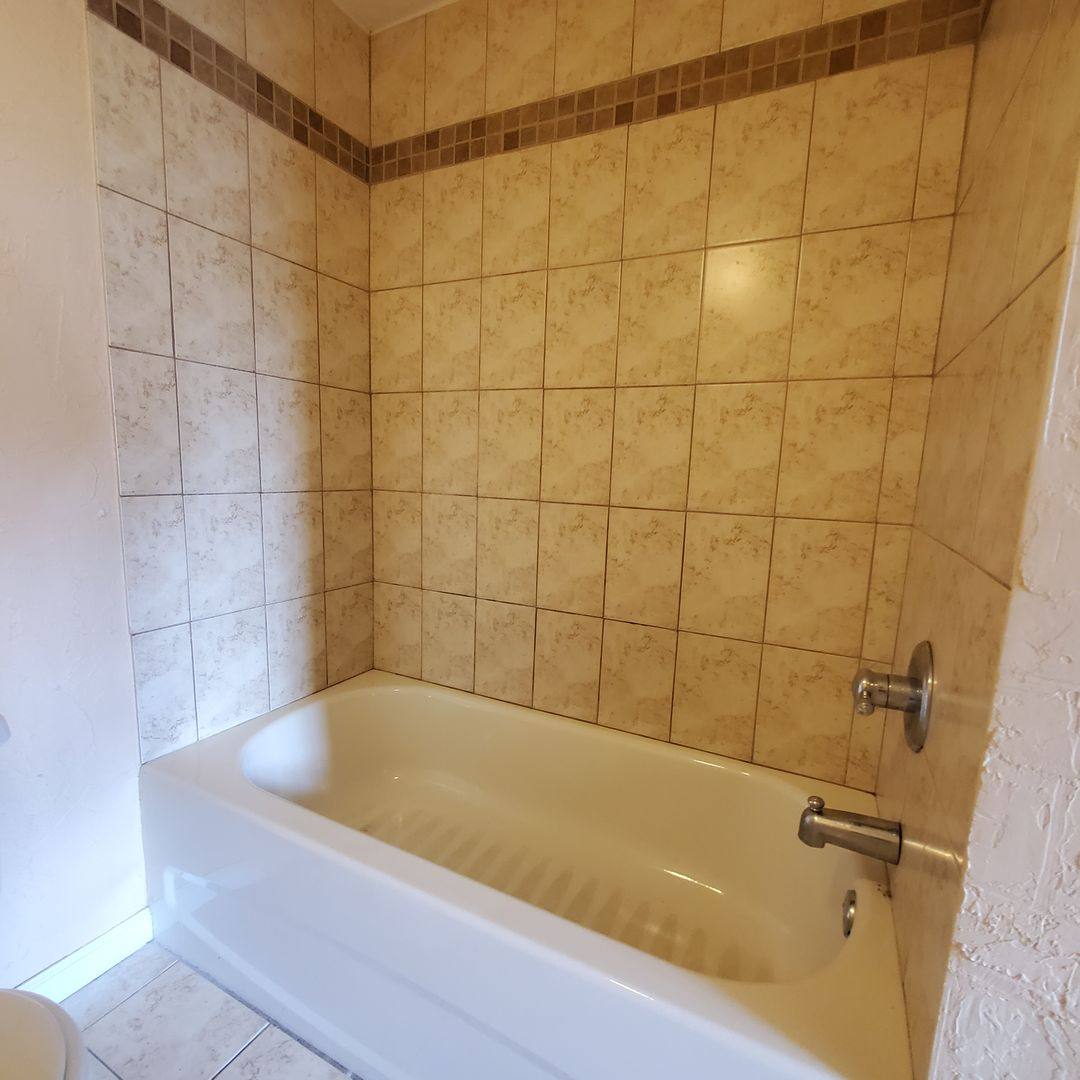 Condo for rent at 3704 Broadway, Fort Myers, FL 33901