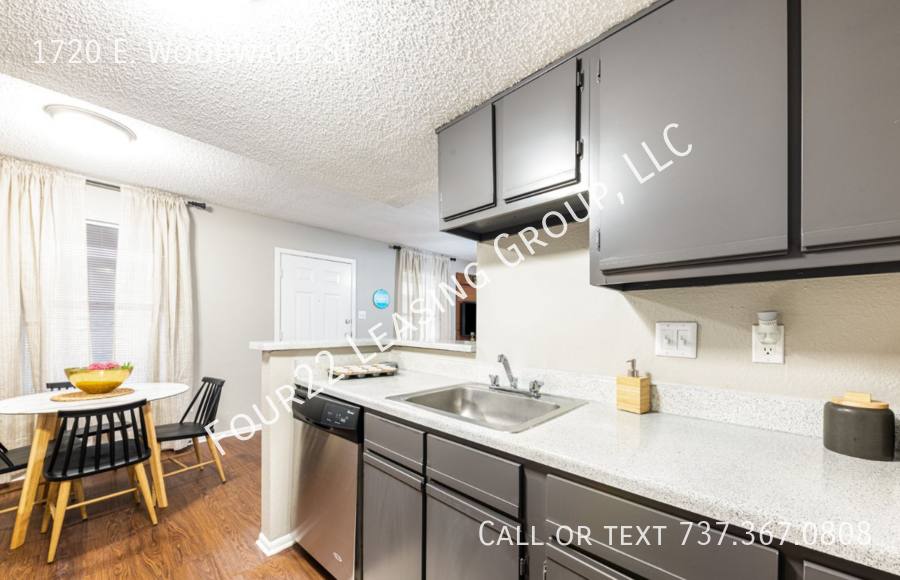 Apartment for rent at 1720 E Woodward St, Austin, TX 78741