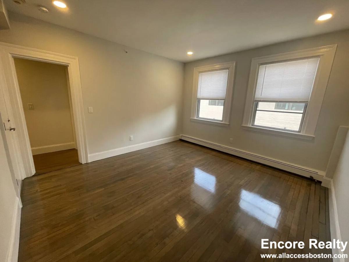 Apartment for rent at 457 Centre St #210, Newton, MA 02458
