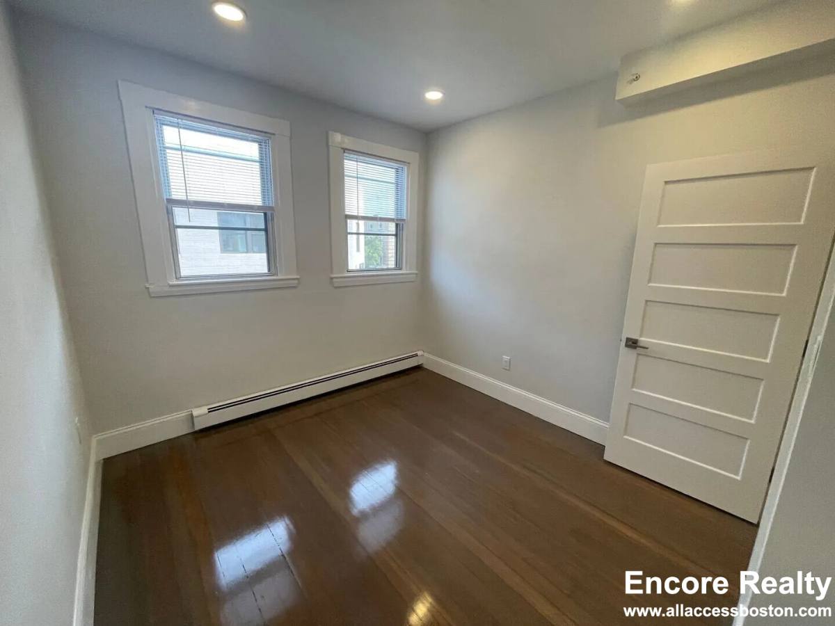 Apartment for rent at 457 Centre St #210, Newton, MA 02458