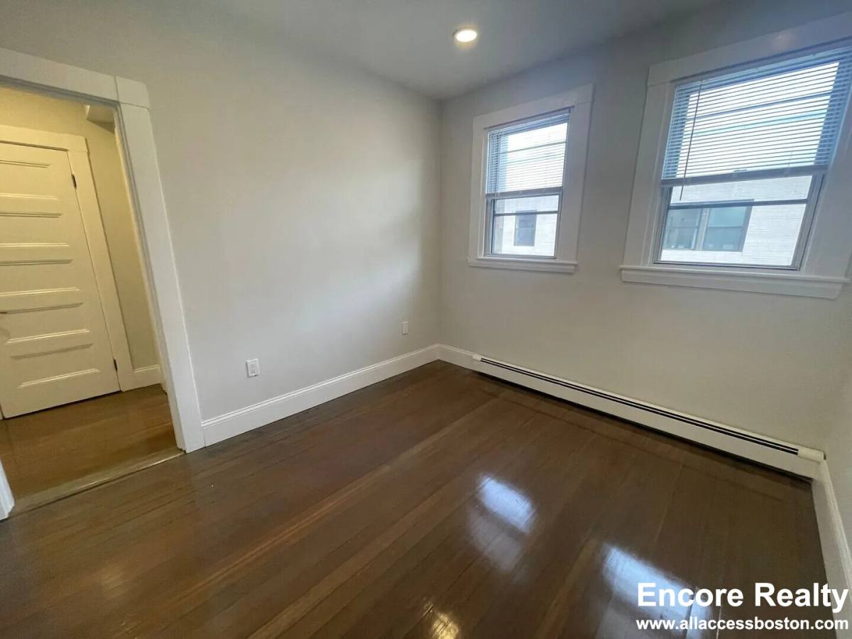 Apartment for rent at 457 Centre St #210, Newton, MA 02458