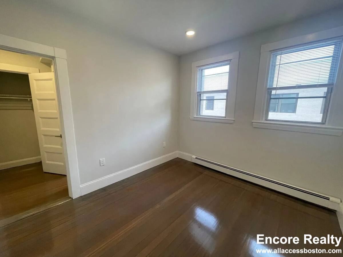 Apartment for rent at 457 Centre St #210, Newton, MA 02458