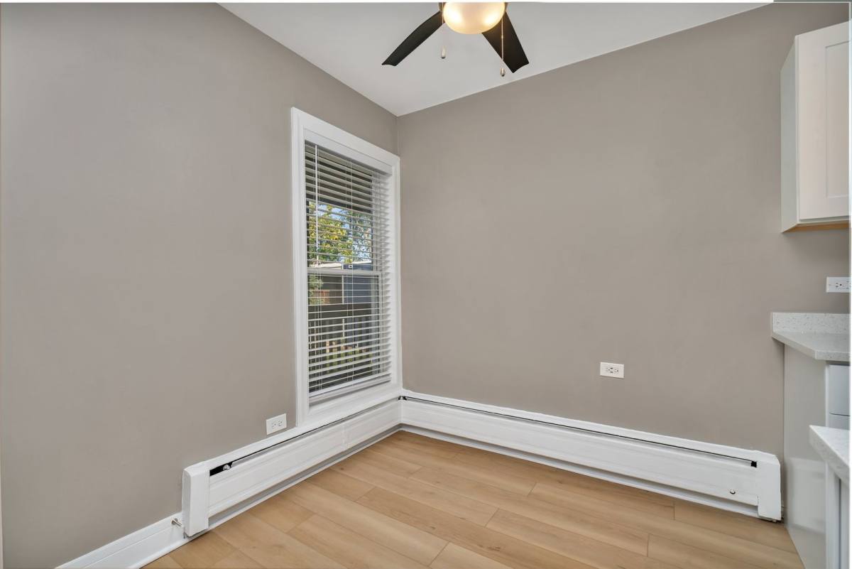 Apartment for rent at 21 N Main St, Glen Ellyn, IL 60137