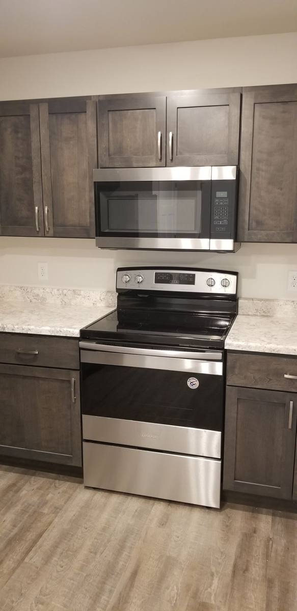 Apartment for rent at 1000 W Marion St, Manchester, IA 52057