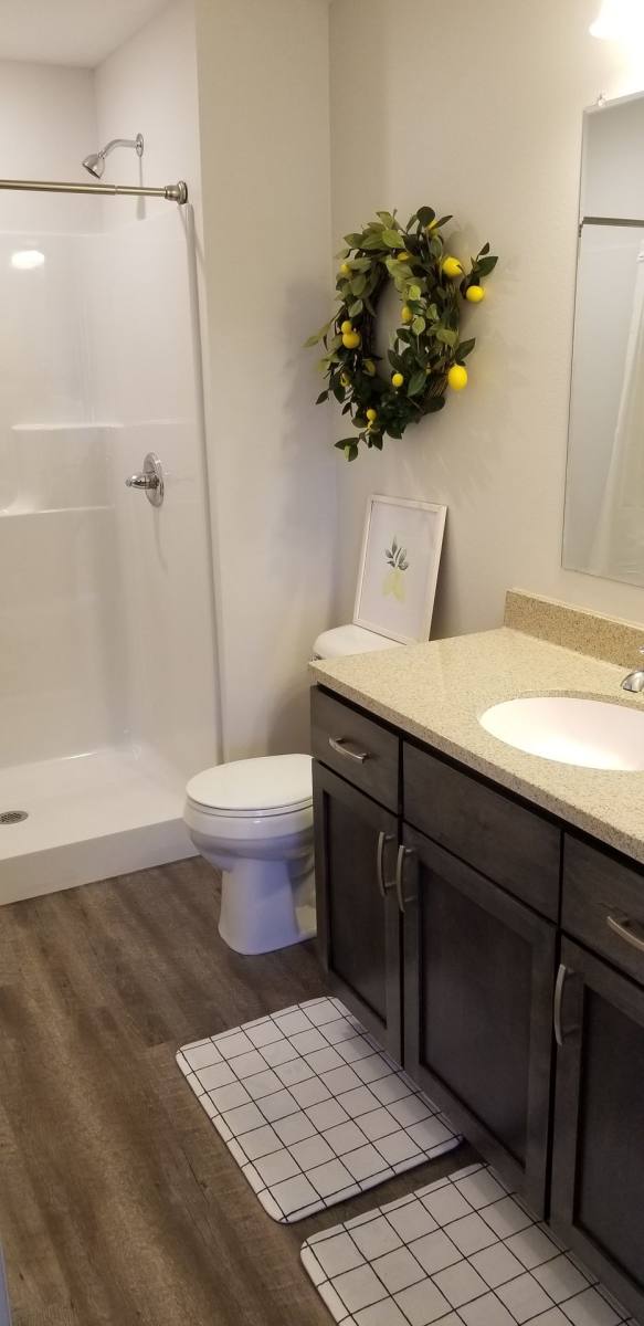 Apartment for rent at 1000 W Marion St, Manchester, IA 52057