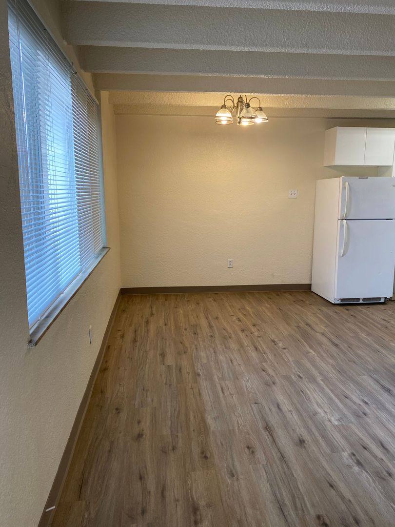 Apartment for rent at 1033 Madeira Dr SE, Albuquerque, NM 87108
