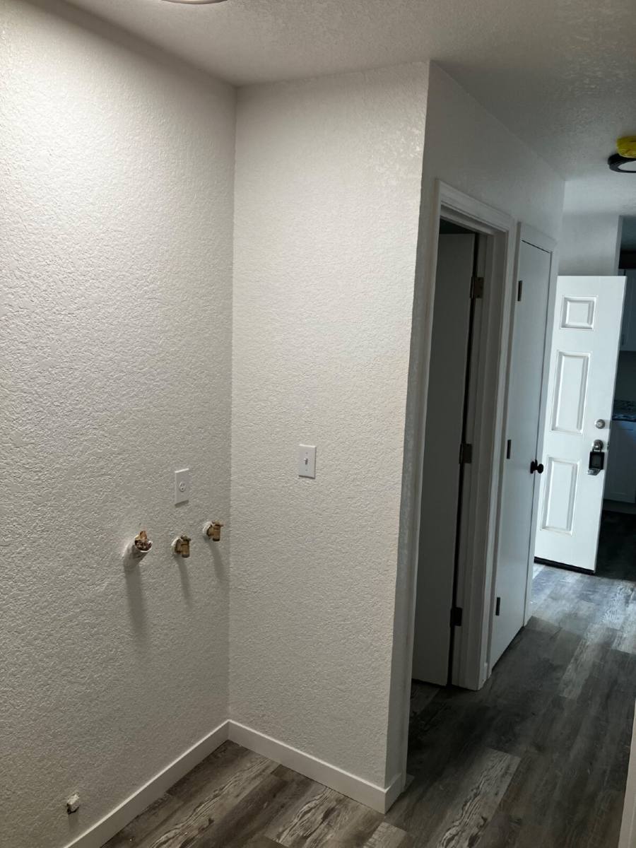 Apartment for rent at 412 N St, Merced, CA 95341