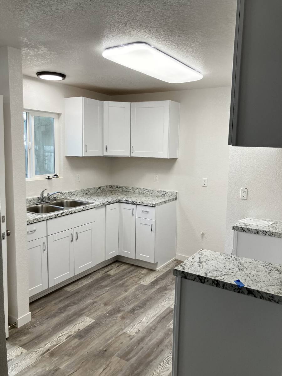 Apartment for rent at 412 N St, Merced, CA 95341