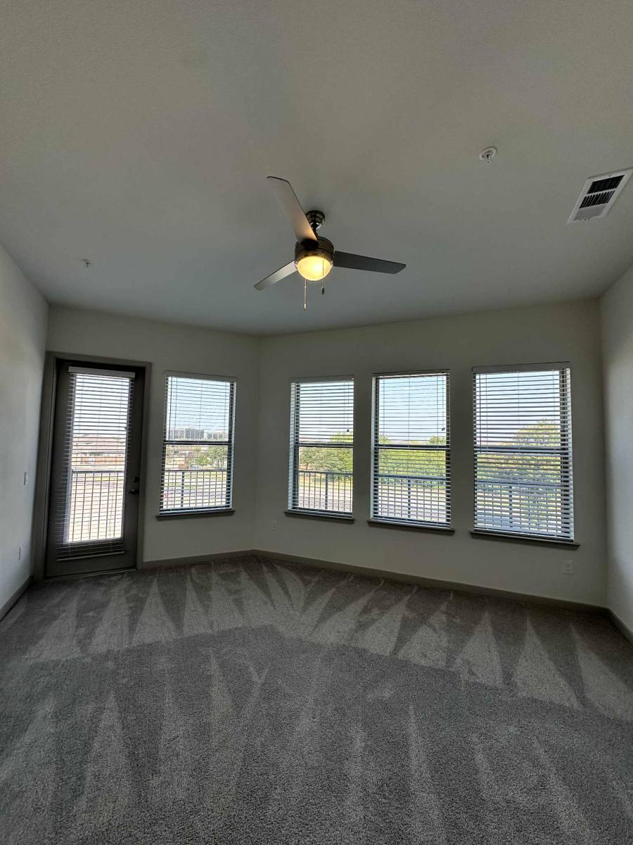 Apartment for rent at 2050 Texas Plaza Dr #474, Irving, TX 75062