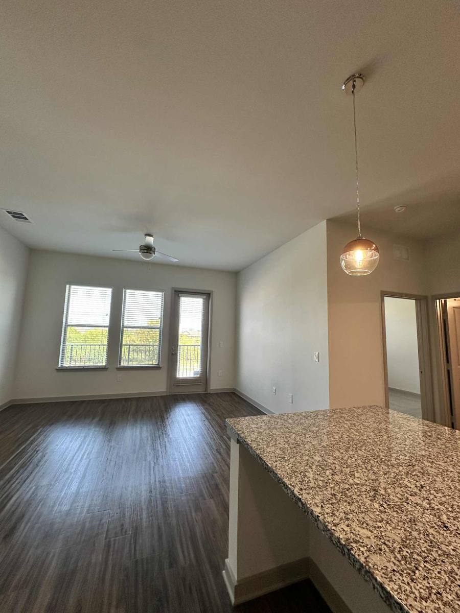 Apartment for rent at 2050 Texas Plaza Dr #474, Irving, TX 75062
