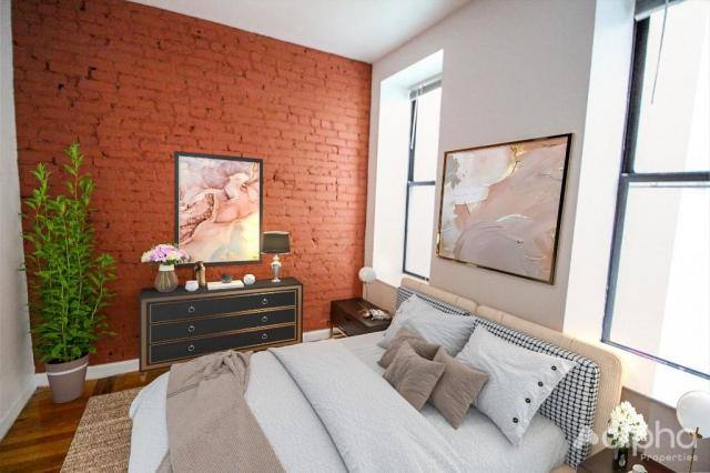Apartment for rent at 332 E 95th St #2, New York, NY 10128