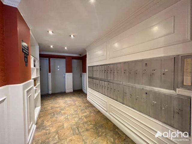 Apartment for rent at 332 E 95th St #2, New York, NY 10128