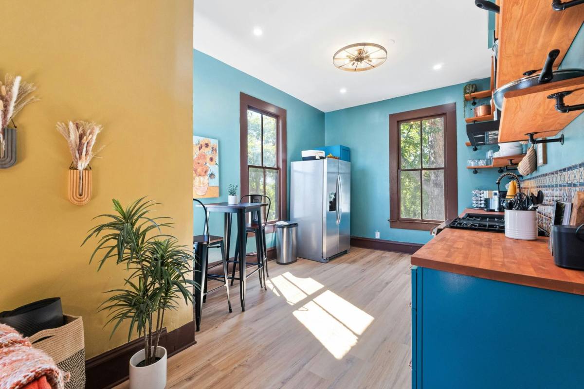 Apartment for rent at 709 W 14th St, Austin, TX 78701