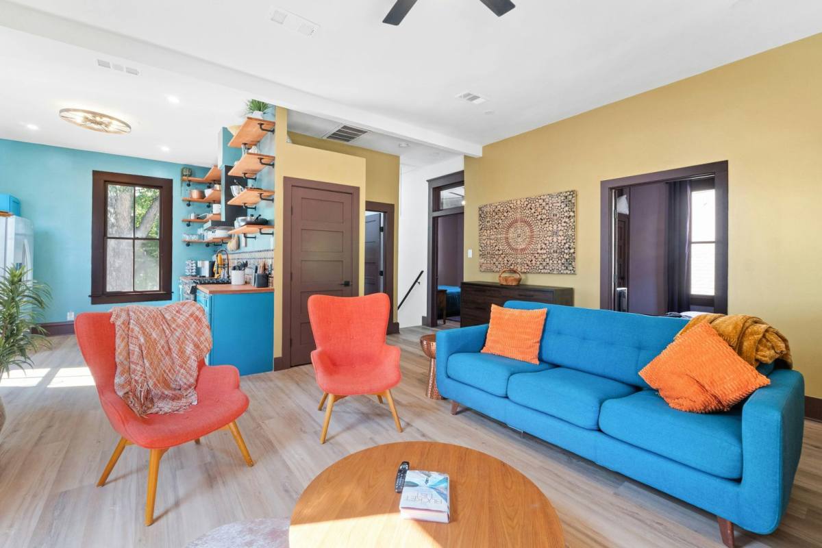Apartment for rent at 709 W 14th St, Austin, TX 78701