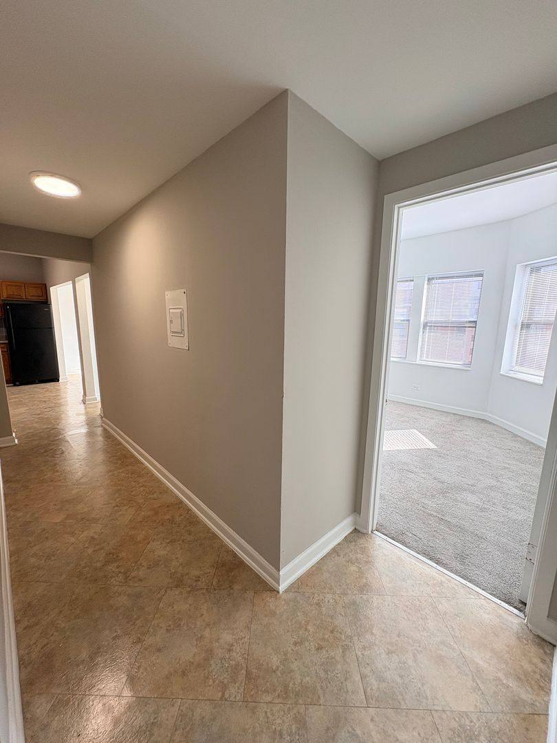 Apartment for rent at 5912 W Washington Bvld, Chicago, IL 60644
