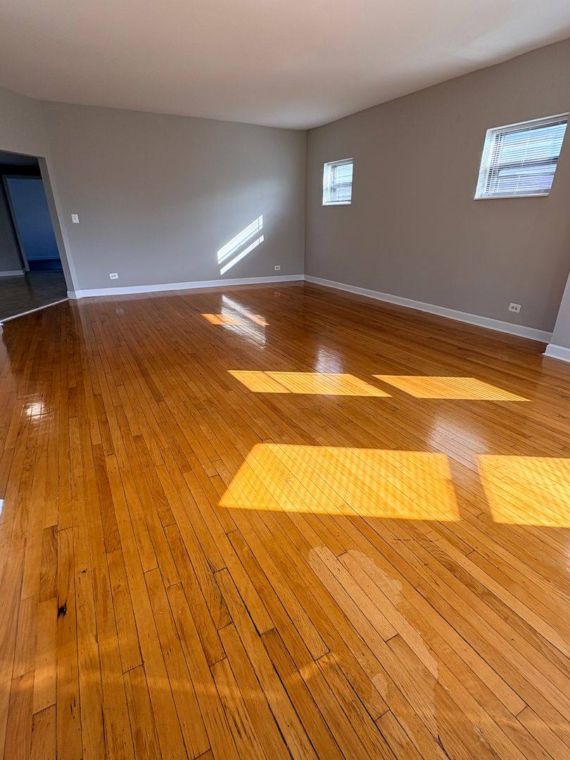 Apartment for rent at 5912 W Washington Bvld, Chicago, IL 60644