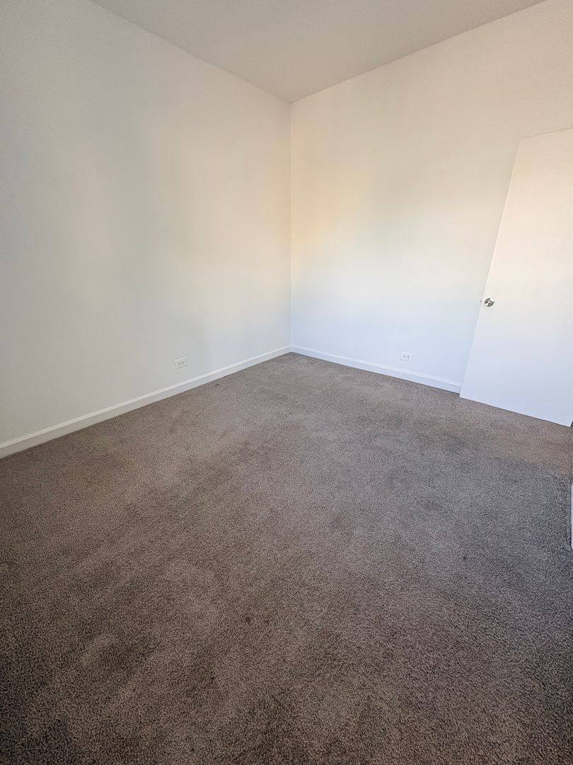 Apartment for rent at 5912 W Washington Bvld, Chicago, IL 60644
